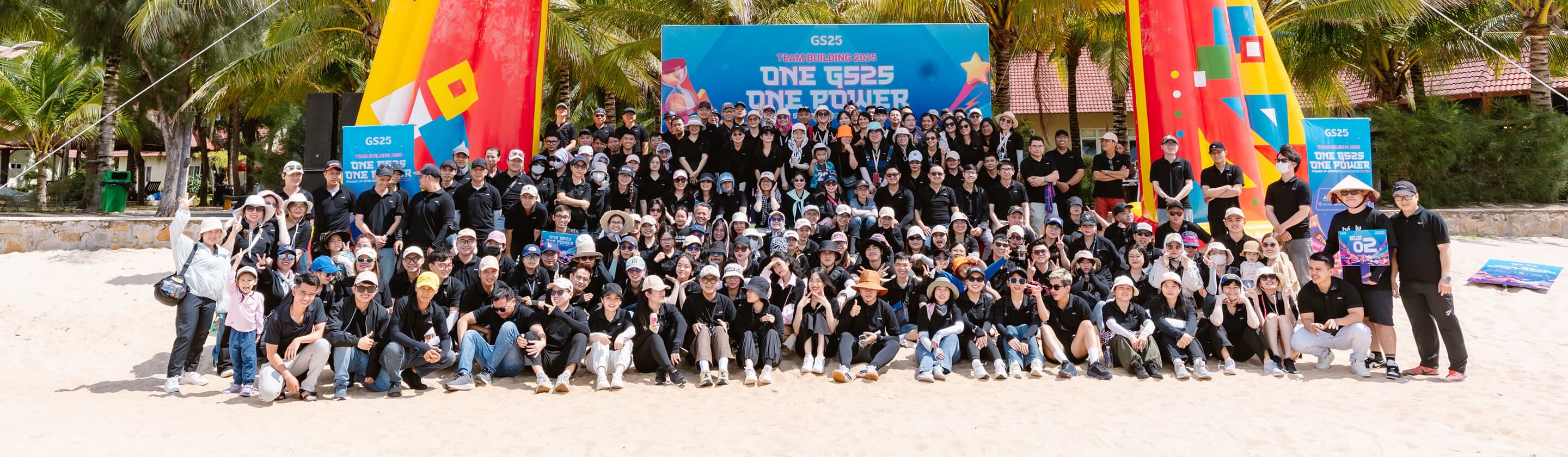 Đội ngũ GS25 Vietnam Team Building